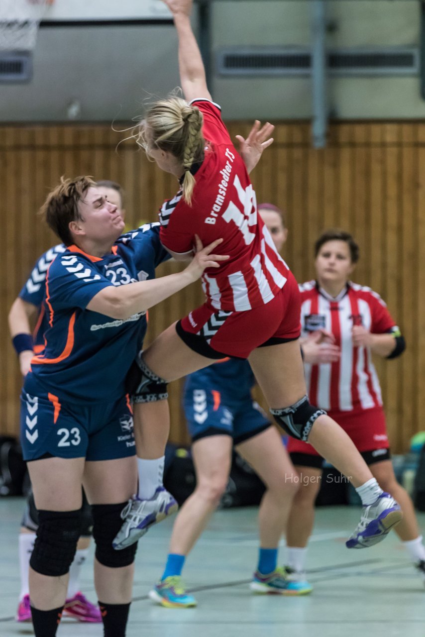 Bild 151 - Frauen Bramstedter TS - TSV Wattenbek 2 : Ergebnis: 20:24